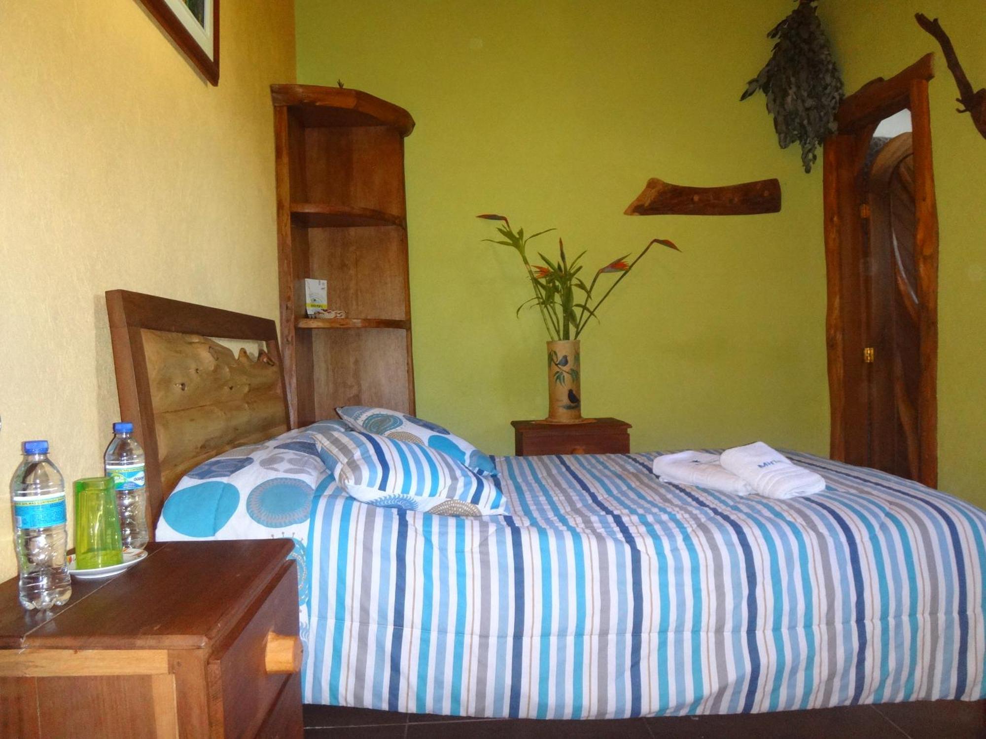 Zaysant Ecolodge Puembo Buitenkant foto